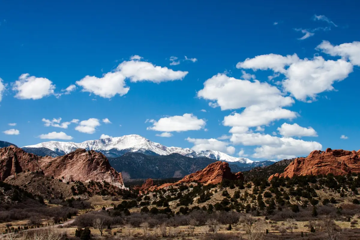 View toward the rocks and Pikes Peak from the visitor center